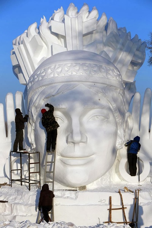 The Magical Harbin Ice Festival, China  A massive and incredibly beautiful snow sculpture at the ann