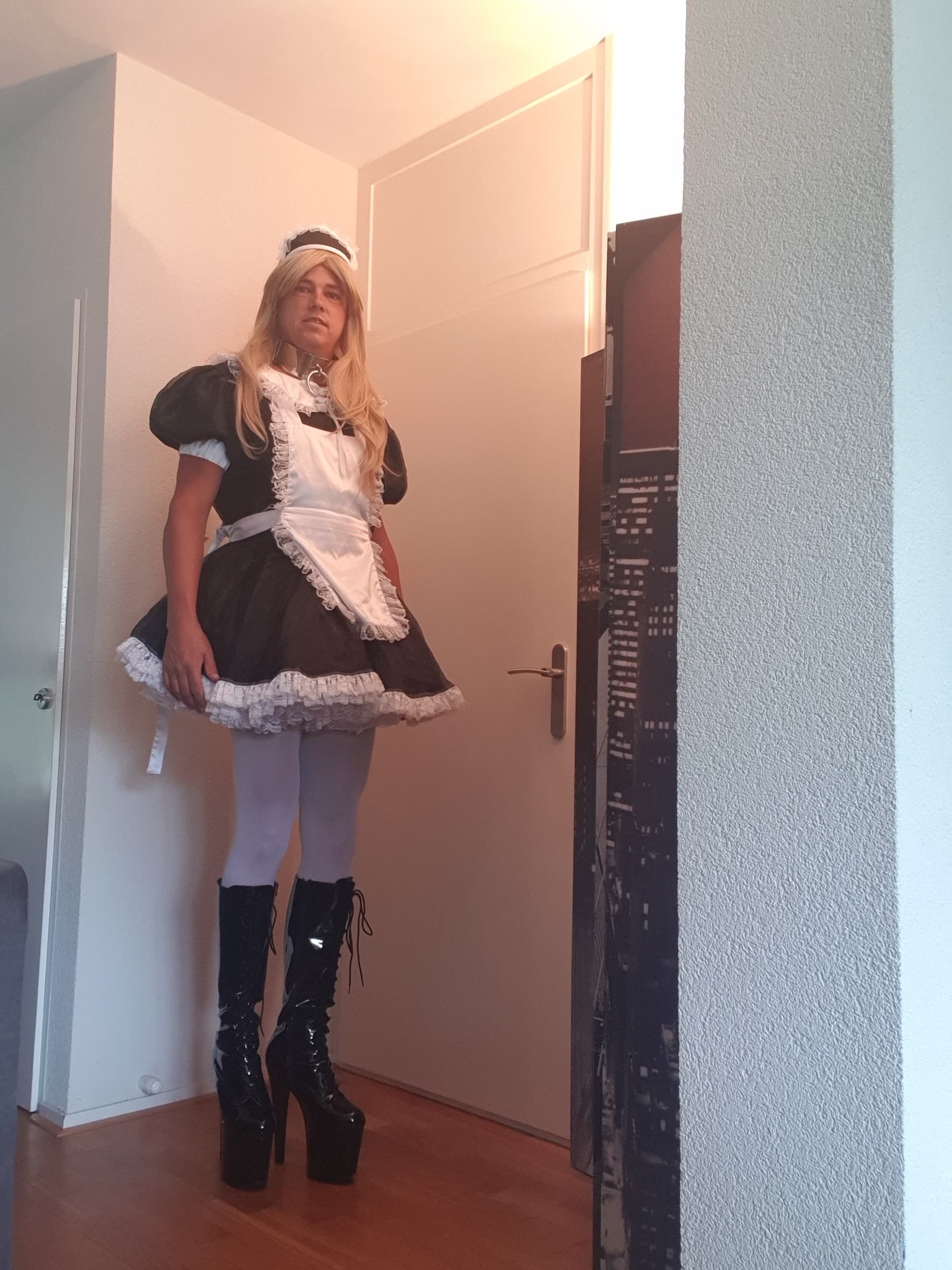 Metal maid of Maid of