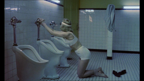 demoisellesendetresse: Victoria Tennant in the movie The Handmaid’s Tale, 2nd part