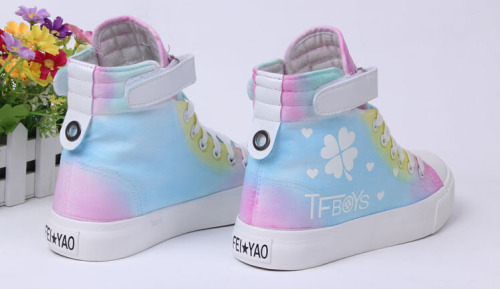 onlyfrillsandhorses:  ♥ pastel flatform high tops ♥♥ use the code frillsandhorses for a 10% discount from this store! ♥