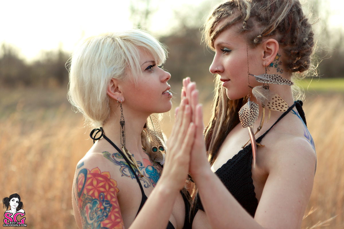 ∟ Ackley + Damsel - Mother Earth 