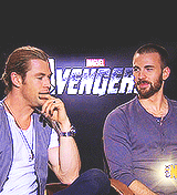 tsundereslasher:  Chris Evans Alphabet → Favorite (off-screen) Friendship 