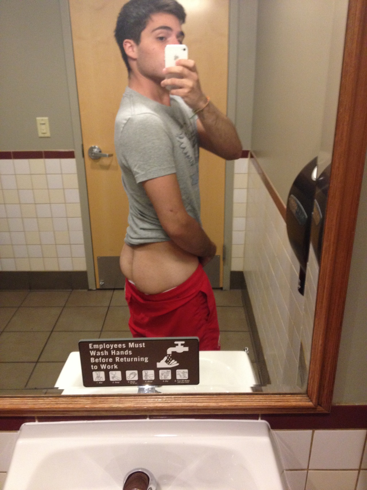 troyxxx:  chillaxxed :) 