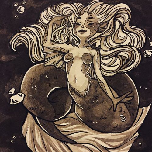 Inktober Day 04: Sea Witch. After squeezing a full body figure into frame on day 03 I decided to do 