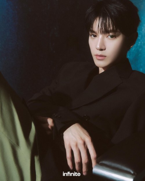 TAEYONG For BOBOSNAP INFINITE Fashion Book Cover Story