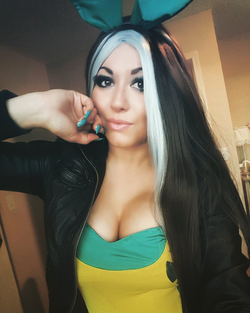 Source : http://sexykosplay.tumblr.com/