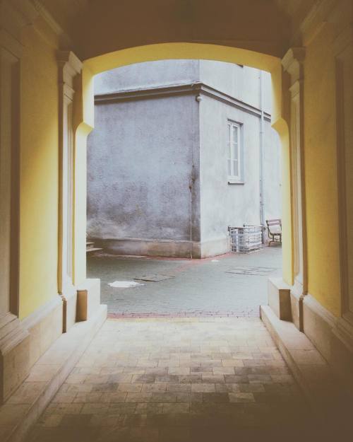 Little detour on my way #yellow #passage #building #architecture #corner #oldtown #krakow #krakowtak