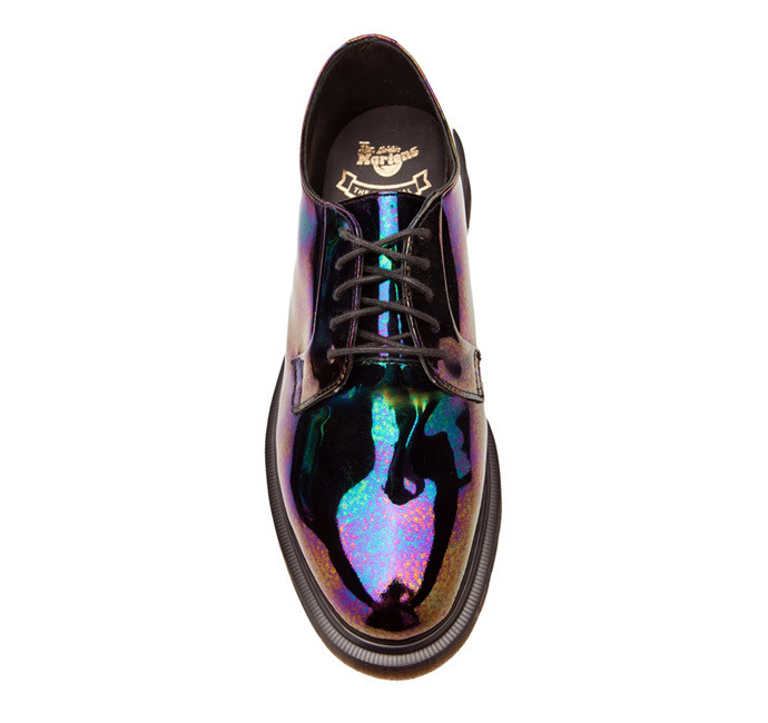 mysecretbutthole:  marimopet:  Lex five-eye shoes in black petrol from Doc Martens