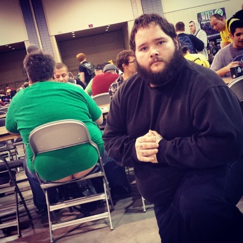 yourstarcolouredeyes:bwarch: zio-masada:  This is one of those “I scrolled down hoping for an explanation” things  Dude went to a Magic: The Gathering tournament and saw a whole lot of ass hanging out and decided to have fun with it. This dude is