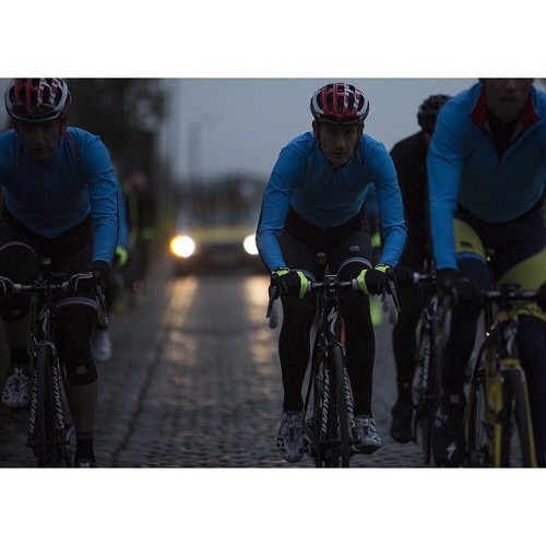 dfitzger:  By @kaffeinekeiser: Dawn Patrol, Flandrian style. @DaveArthur of @roadcc, dialing up “bea