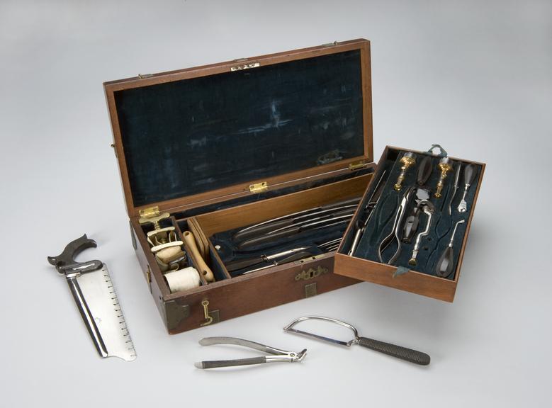 Homeopathic medicine chest, London, England, 1880-1920