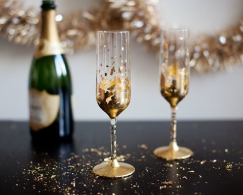 Diy: Gold Leafed Champagne Flutes