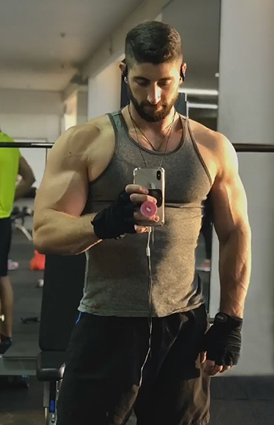Muscle dads