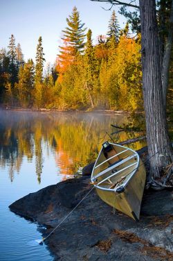 kwmlnaturist:  Autumn Lake.