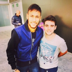 dsjneymar:  Neymar with a fan - 18/12/2014