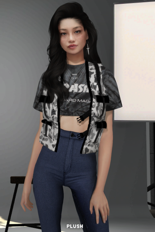 lookbook #999 | hair | eyebags | eyelash | lip shine | earrings | necklace | top | vest | jeans | th