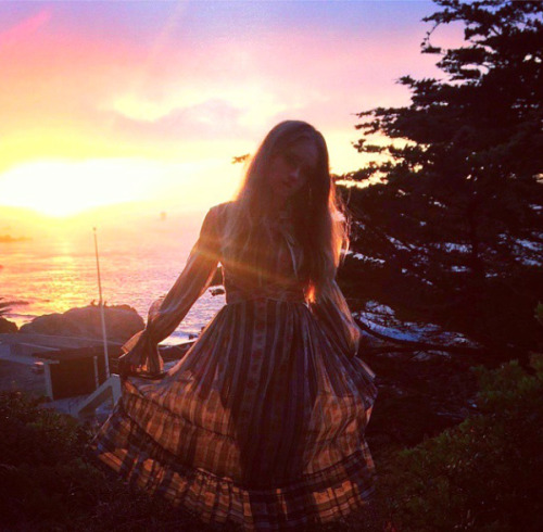 hanahaley:  cell phone photos from various photoshoots in the last four weeks 