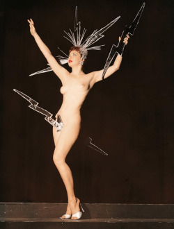 vixensandmonsters:La Vegas showgirl, 1950s