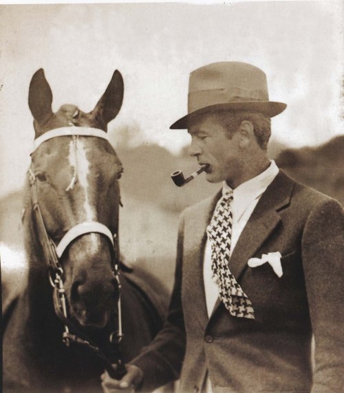Gary Cooper, Bale Ranch, Santa Barbara, Californie, 1937