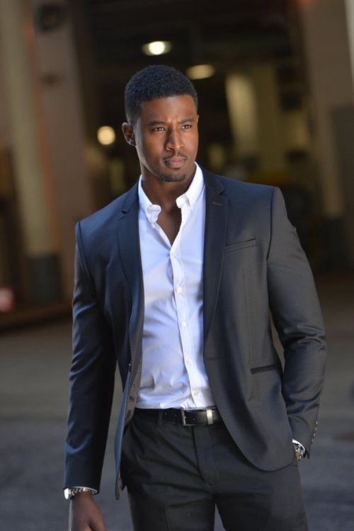 xemsays: believe it or not, actor GAVIN HOUSTON is already 40 years old! YES… 5 years ago, Gavin began starring as Jeffrey Harrington on Tyler Perry’s primetime, predominately black soap opera - THE HAVES and the HAVE NOTS. on the show, Gavin is featured