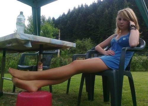 pantyhosemanic:Start ‘em with pantyhose early! Beautify the future!!