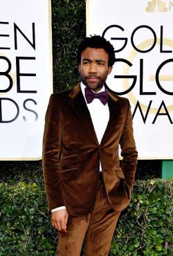 Celebsofcolor:  Donald Glover Attends The 74Th Annual Golden Globe Awards At The