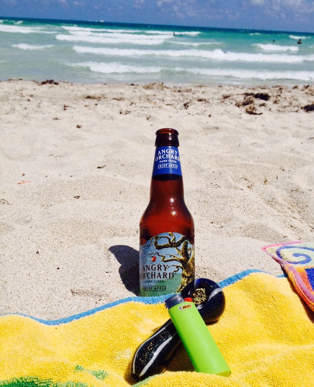 the-weedsleys:  kenzie-kush:My day &gt;  yesyesyes!