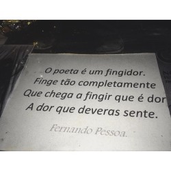 #FernandoPessoa #Quote #QuoteOfTheDay #Poema #Poesia #Citações