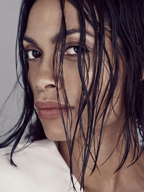 flawlessbeautyqueens:Favorite Photoshoots | Rosario Dawson photographed by David Roemer for Grazia F