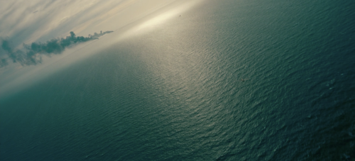 freakin-deakin:Dunkirk (2017)Dir. Christopher NolanCinematography: Hoyte van Hoytema