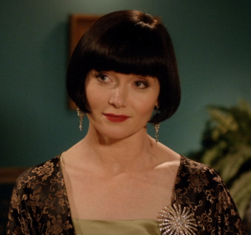 ladygrayluvs: phryne-says: “Intelligent women do have their uses, Inspector.” yes, yes w