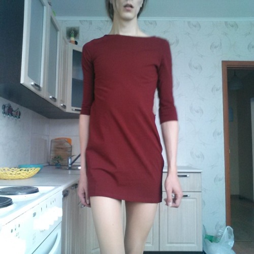 femboylucycrow:My new dress! My videos : www.manyvids.com/Profile/1001178847/Femboylucy/Twit