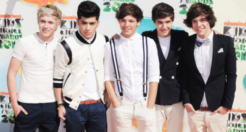   One Direction + Red Carpet 2012     