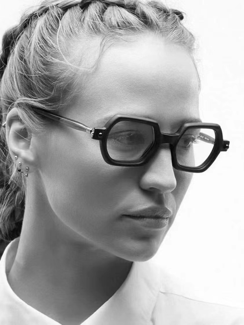 EYEWEAR WORLD — Sunglasses Optical Frames Eyeglasses Reading...