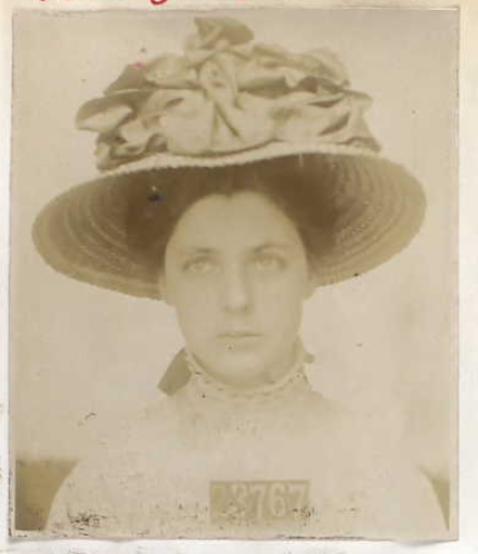 yeoldenews:Female inmates of San Quentin State Prison and their very fine hats. 2/?.