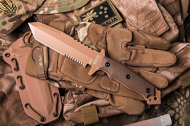 knifepics:  Hardcore Hardware Australia MFK02-GEN II by Btotheassi