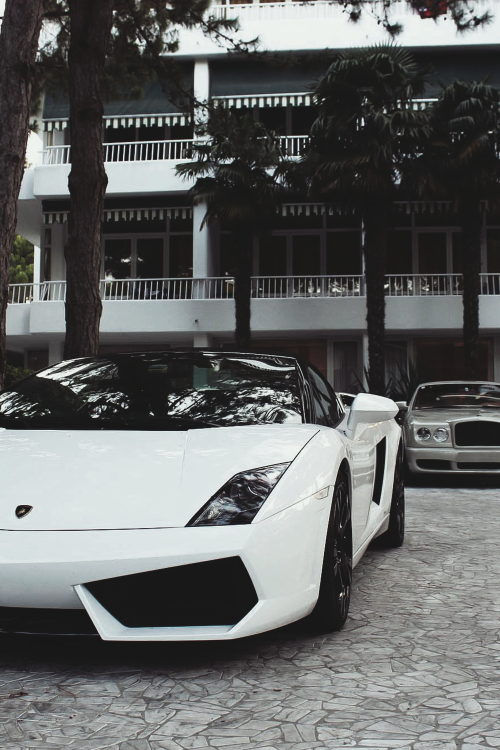 Gallardo x Bentley