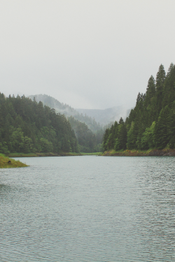 expressions-of-nature:  oregon lost lake : Analog Sylvain