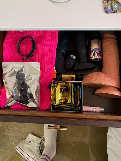 :Get tf outta my drawer!! Follow Blaqhomme 