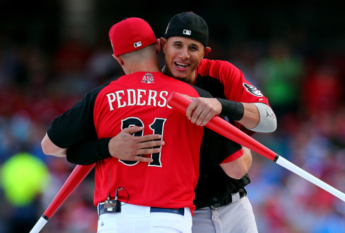 tommywantwingy:  Hug it Out – 2015 Home Run Derby, Great American Ball Park, July 13, 2015, Cincinnati, Ohio.(July 13, 2015 - Photos: Getty Images North America)