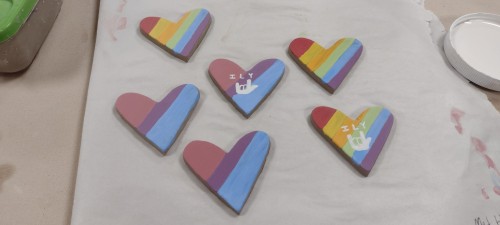 Sneak Peek At The Hearts. Got All Seventeen Glazed And Ready To Fire Today