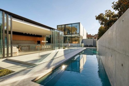 homeworlddesign - Minimalist Modern House Designed to Expose...