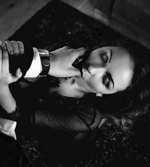 Cats, women,beer and rock'n roll