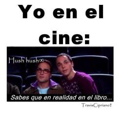 somospandaspordentroyporfuera:  Ahora nadie quiere ir al cine conmigo por eso :c -Una chica invisible.  