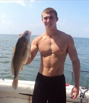 XXX Hot Guys Fishing http://hotmusclejockguys.blogspot.com/2014/07/hot-fishing-muscle-jocks.html photo