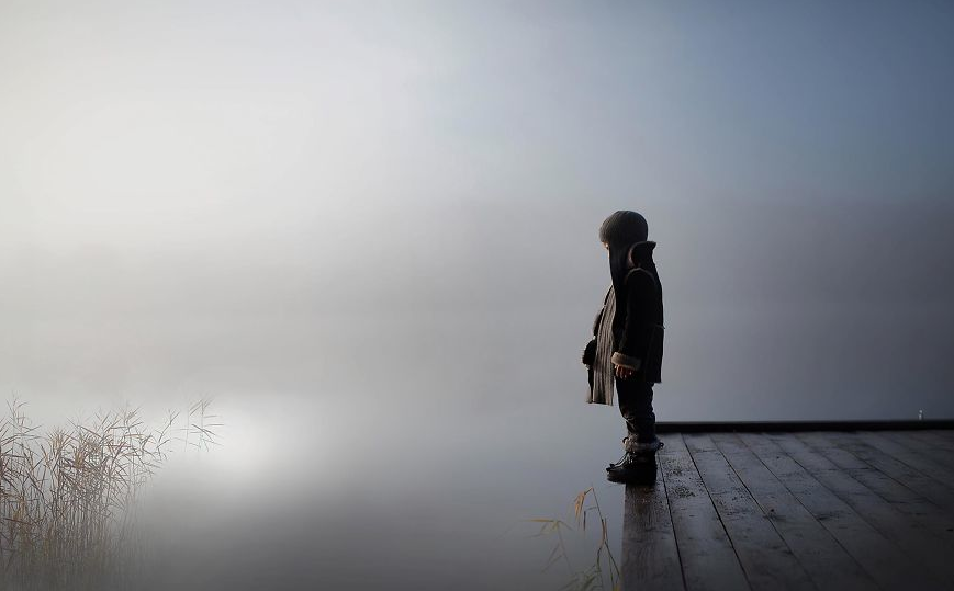 zipping:  Elena Shumilova is a Russian photographer who takes these beautiful photos