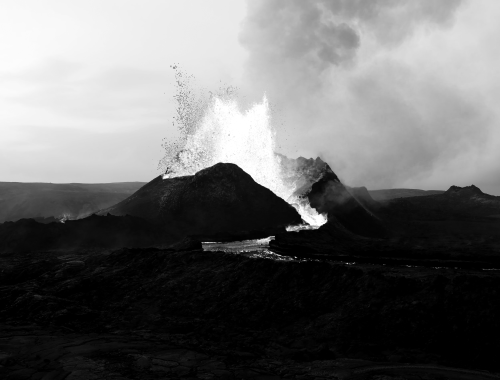 maxsix:Volcanic eruption at Geldingadalir, Fagradalsfjall in Iceland | Original photography by Toby 