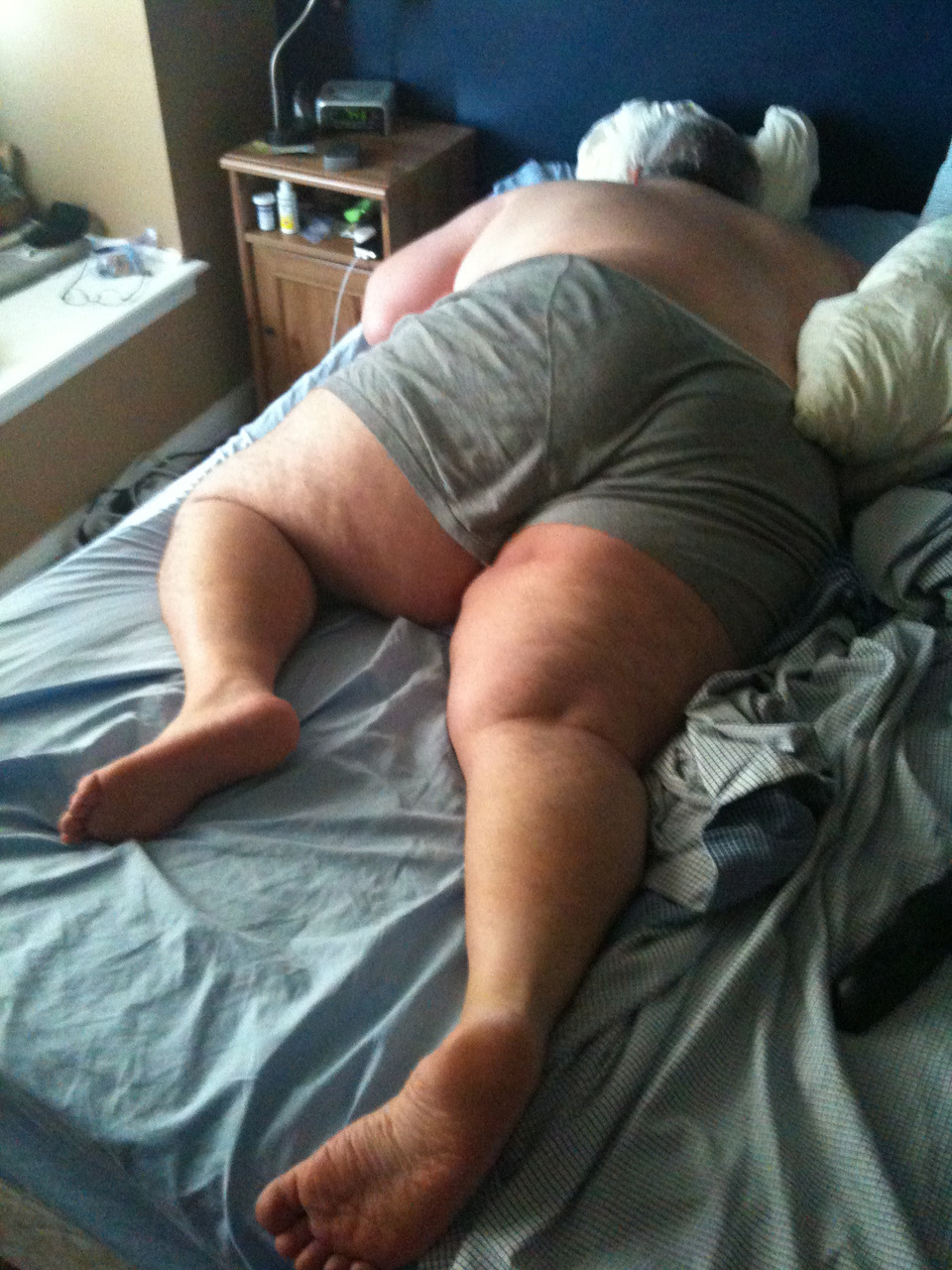 chubstermike:  ahmetft:  Have you got another photo of this man?who is this man?