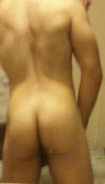 bisexxxuwell:  Wouldn’t you like to know…