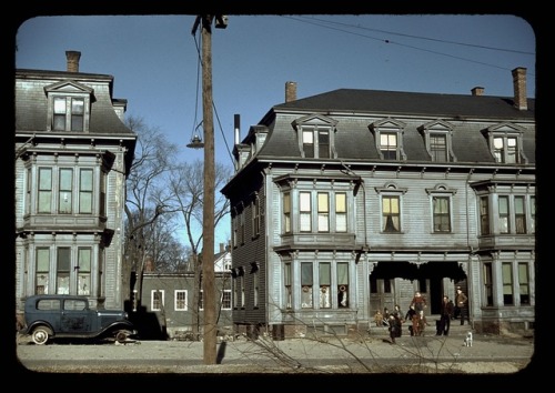 Jack Delano, Massachusetts on slide film in the winter of 1940-1941